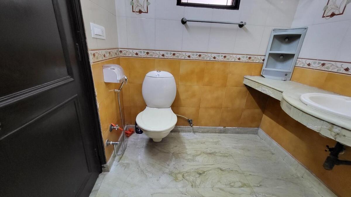 Apartment Vacationbuddy 3 Bedroom Paschim Vihar Jwala Heri